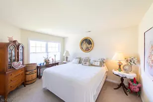 22 Bluffs Ct, Hamburg, NJ 07419 - Photo 24