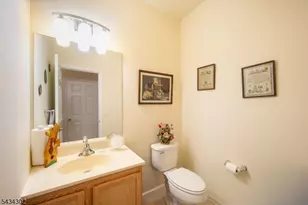 22 Bluffs Ct, Hamburg, NJ 07419 - Photo 18