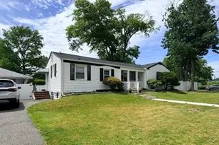 141 Grant Ave, Woodbridge Township, NJ 08863 - Photo 2
