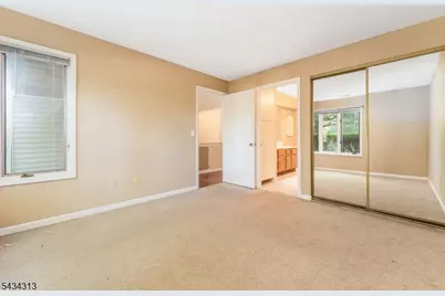 13 Augusta Dr, Clinton Township, NJ 08801 - Photo 12