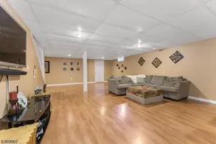 5 Jade Ln, Lopatcong Township, NJ 08865 - Photo 32