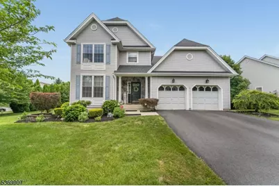 5 Jade Ln, Lopatcong Township, NJ 08865 - Photo 1