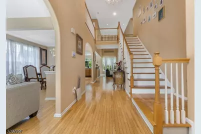 5 Jade Ln, Lopatcong Township, NJ 08865 - Photo 4