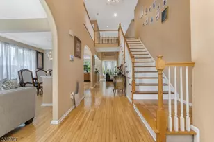 5 Jade Ln, Lopatcong Township, NJ 08865 - Photo 4