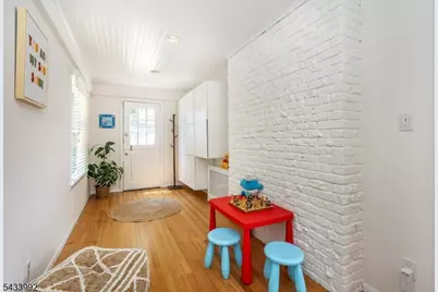 214 Alexander Ave, Montclair, NJ 07043 - Photo 14