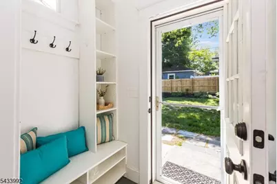214 Alexander Ave, Montclair, NJ 07043 - Photo 18