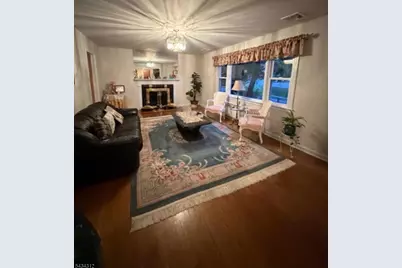 114 Sussex Ave, Morristown, NJ 07960 - Photo 4