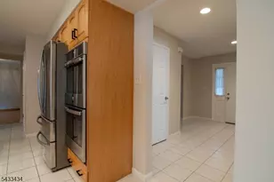 8 Liberty Ln, Franklin Township, NJ 08873 - Photo 10