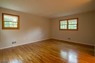 8 Liberty Ln, Franklin Township, NJ 08873 - Photo 16