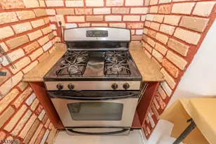 126 W Curtis St, Linden, NJ 07036 - Photo 10