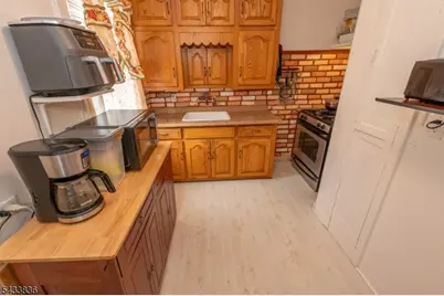 126 W Curtis St, Linden, NJ 07036 - Photo 12