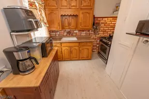 126 W Curtis St, Linden, NJ 07036 - Photo 12