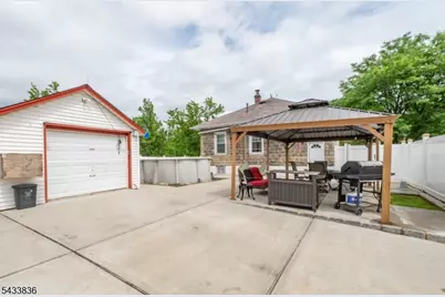 126 W Curtis St, Linden, NJ 07036 - Photo 28