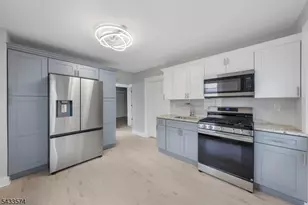 1920 S Wood Ave, Linden, NJ 07036 - Photo 4