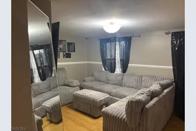 39 Jacob St, Newark, NJ 07103 - Photo 2