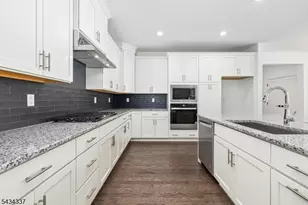 45 Swenson St, Denville, NJ 07834 - Photo 24