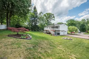 31 Grover Dr, Wayne, NJ 07470 - Photo 24