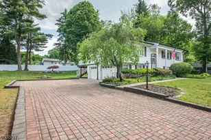 31 Grover Dr, Wayne, NJ 07470 - Photo 28