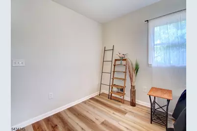 623 Park Ave, Piscataway Township, NJ 08854 - Photo 20