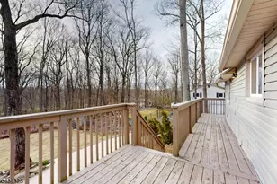 319 Midway Dr, Highland Lakes, NJ 07422 - Photo 18