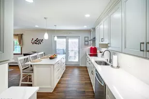 8 Edward Cir, Montville Township, NJ 07045 - Photo 8