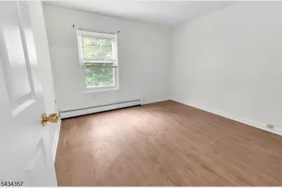 65 Montgomery Ave U1, Irvington, NJ 07111 - Photo 8