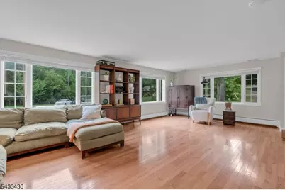 30 Laurel Dr, Wayne Twp., NJ 07470 - Photo 16