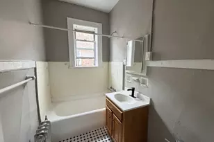 16 Irving St, Newark, NJ 07104 - Photo 8