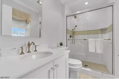 151 Kingwood Dr, Little Falls Township, NJ 07424 - Photo 22