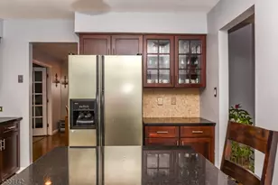 13 Crefeld Ct, Lincoln Park, NJ 07035 - Photo 12