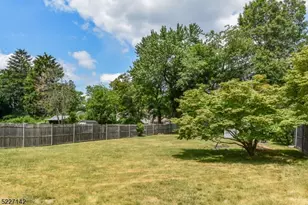 13 Crefeld Ct, Lincoln Park, NJ 07035 - Photo 34