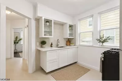 225 Ward Pl, South Orange, NJ 07079 - Photo 6