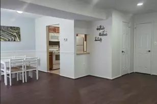 90 Almond Dr, Franklin Township, NJ 08873 - Photo 4