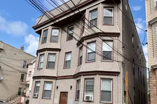 7 Franklin Ave, Harrison, NJ 07029 - Photo 2