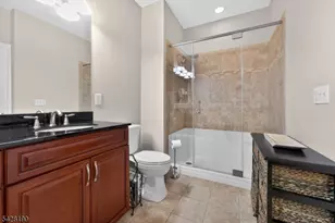 4 Mayflower Ct, Franklin Township, NJ 08873 - Photo 24
