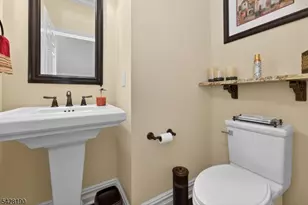 4 Mayflower Ct, Franklin Township, NJ 08873 - Photo 28