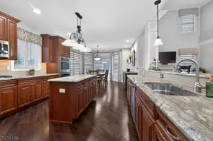 4 Mayflower Ct, Franklin Township, NJ 08873 - Photo 12