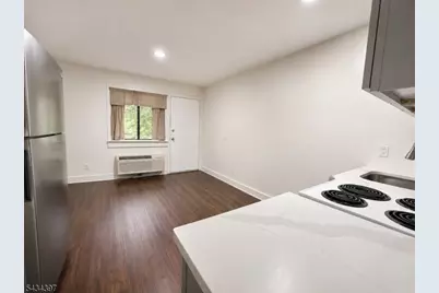 207 Old Chimney Ridge O410 #L, Montague, NJ 07827 - Photo 6