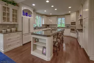 270 Mendham Rd, Bernardsville, NJ 07924 - Photo 4