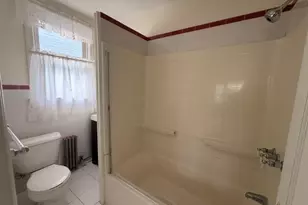 411 E Kinney St, Newark, NJ 07105 - Photo 8