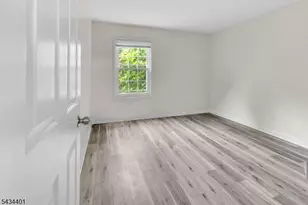 65 Montgomery Ave U2, Irvington, NJ 07111 - Photo 10