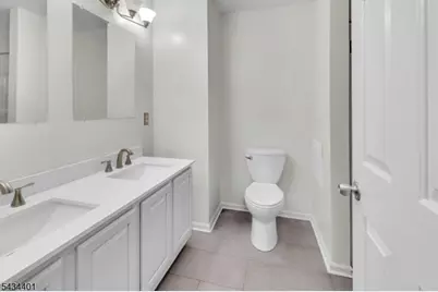 65 Montgomery Ave U2, Irvington, NJ 07111 - Photo 6
