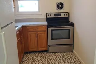 100 Pierson Miller Dr, Pompton Lakes, NJ 07442 - Photo 2