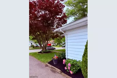 127 Jackson St, Wanaque, NJ 07420 - Photo 32