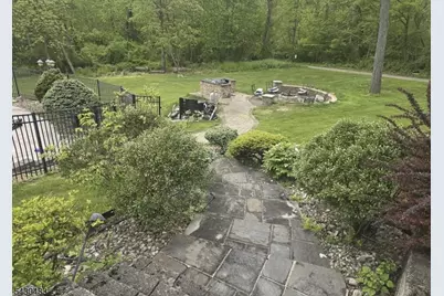 77A Taylortown Rd, Montville Township, NJ 07045 - Photo 2
