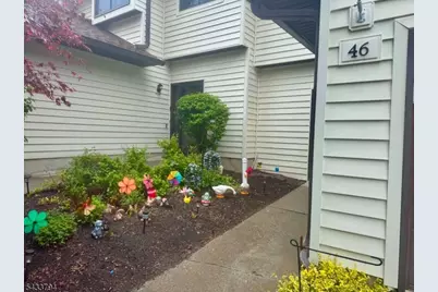 46 Eagle Dr, Hampton Township, NJ 07860 - Photo 2
