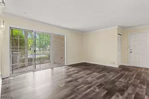 24 Amberly Ct, Franklin Township, NJ 08823 - Photo 14