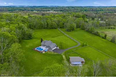 104 Creek Rd, Green Township, NJ 07821 - Photo 2