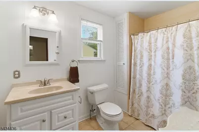 514 Bloomfield Ave, Nutley, NJ 07110 - Photo 12