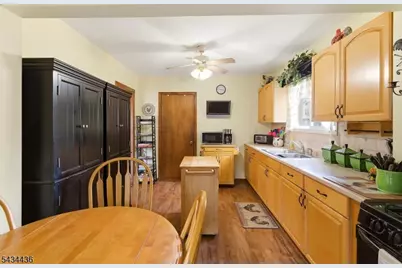 514 Bloomfield Ave, Nutley, NJ 07110 - Photo 6